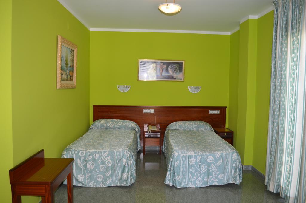 Arbós Hotel Don Pelayo מראה חיצוני תמונה