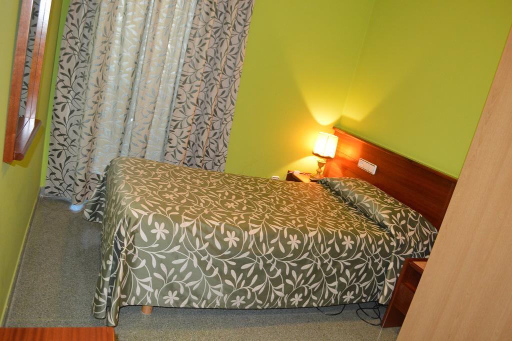 Arbós Hotel Don Pelayo מראה חיצוני תמונה